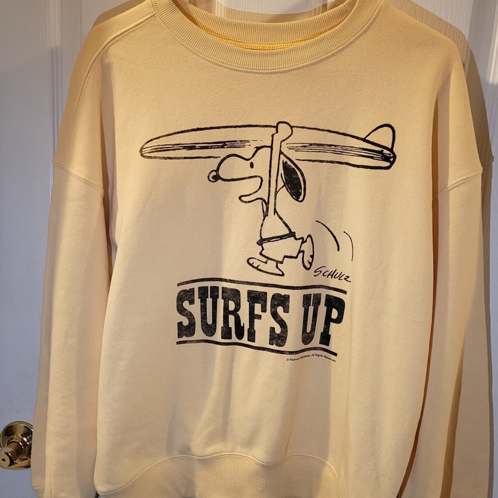 Snoopy Vintage 1968 sweatshirt.